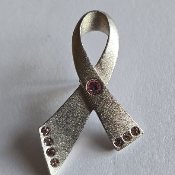 Avon brooch breast cancer awareness pin silver tone pink rhinestones y2k - Picture 6 of 8
